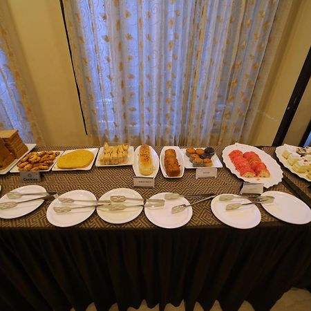 Amantra Comfort Hotel Удайпур Екстер'єр фото